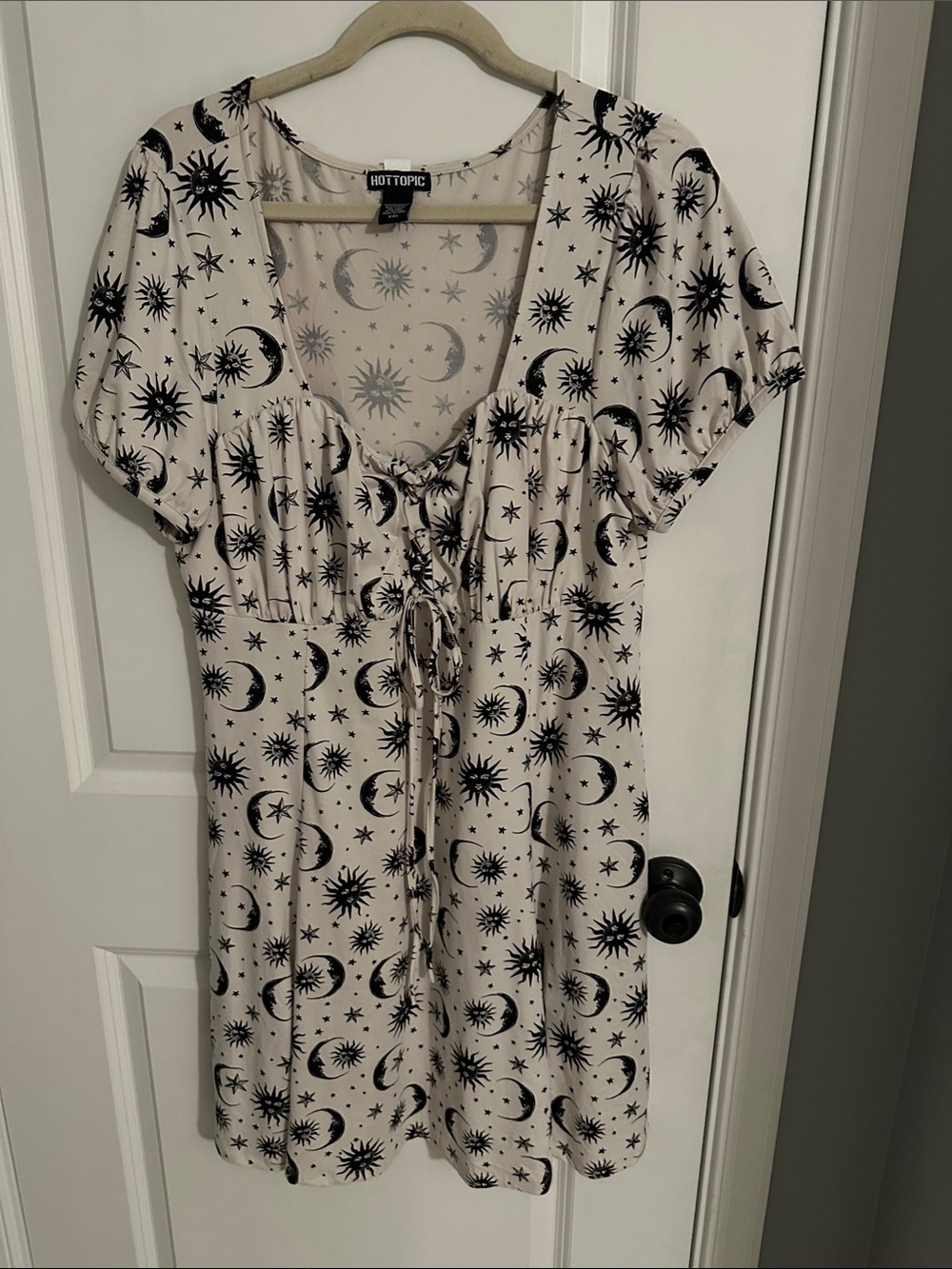 Hot Topic Cream Dress with Black Moon & Star Print Tie-Front